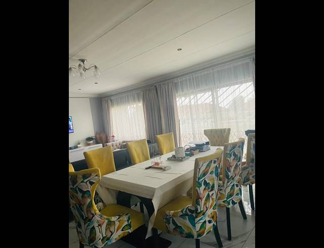 3 BEDROOM HOUSE TO LET IN TASBET PARK